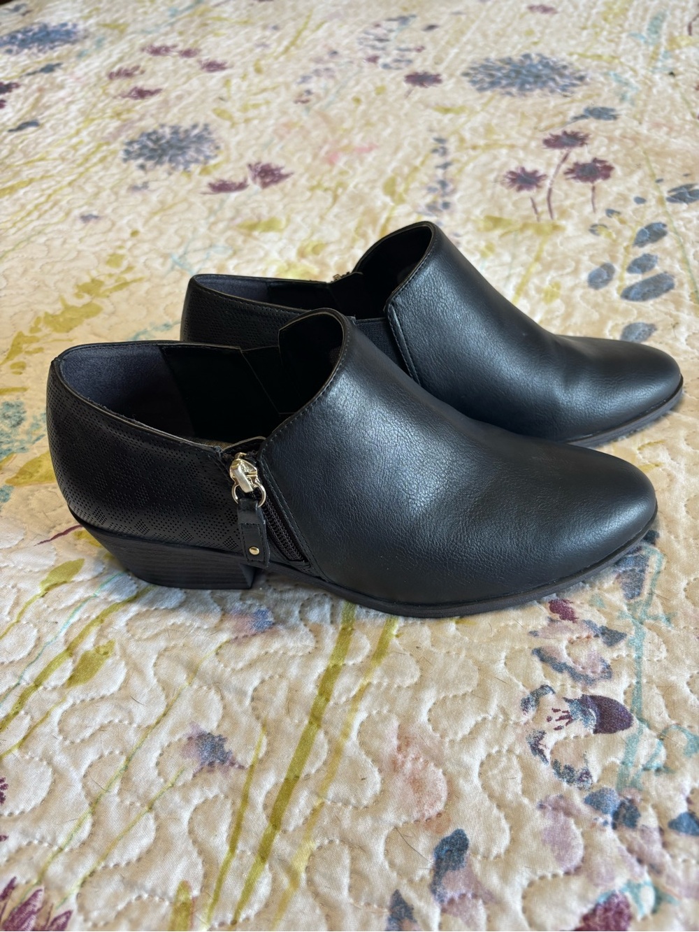 Dr Scholls memory foam Black Women's Ankle Slip-Ons Side Zip  & side stretch